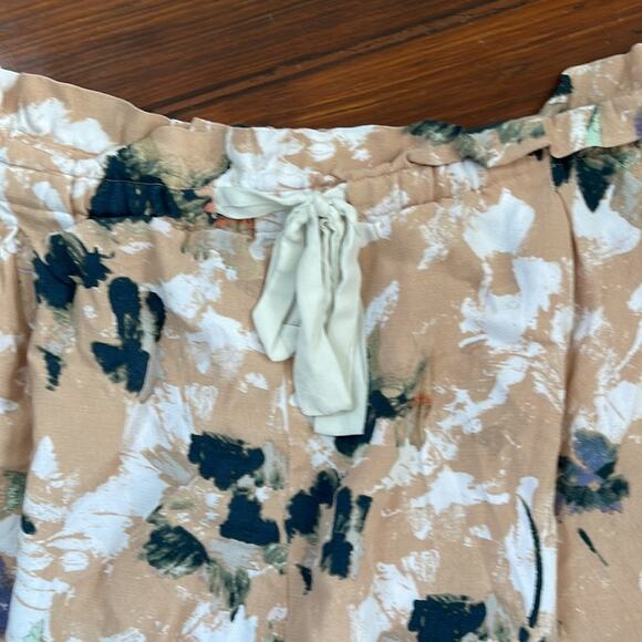 Aritzia Wilfred watercolor floral elastic drawstring waist shorts sz L - Picture 4 of 7
